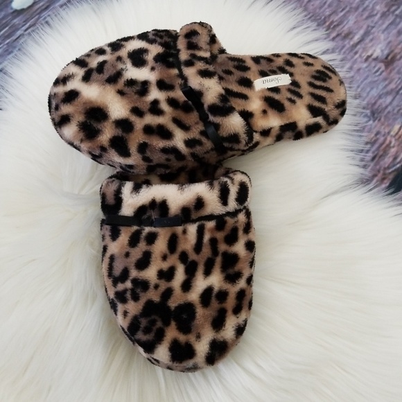 Soma Shoes - Brand New Soma Jaguar Slippers